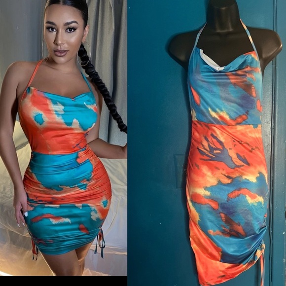 BUNDLE SALE: 15 % off 2 or more dresses/skirts - Picture 1 of 6